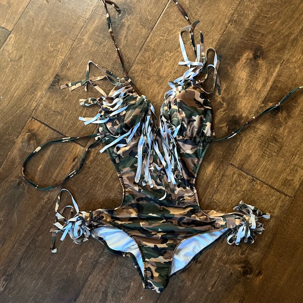 CAMO | NWOT | SWIMSUIT WITH FRINGE | CUSTOM | ADJUSTABLE | ONE PIECE | BIKINI |